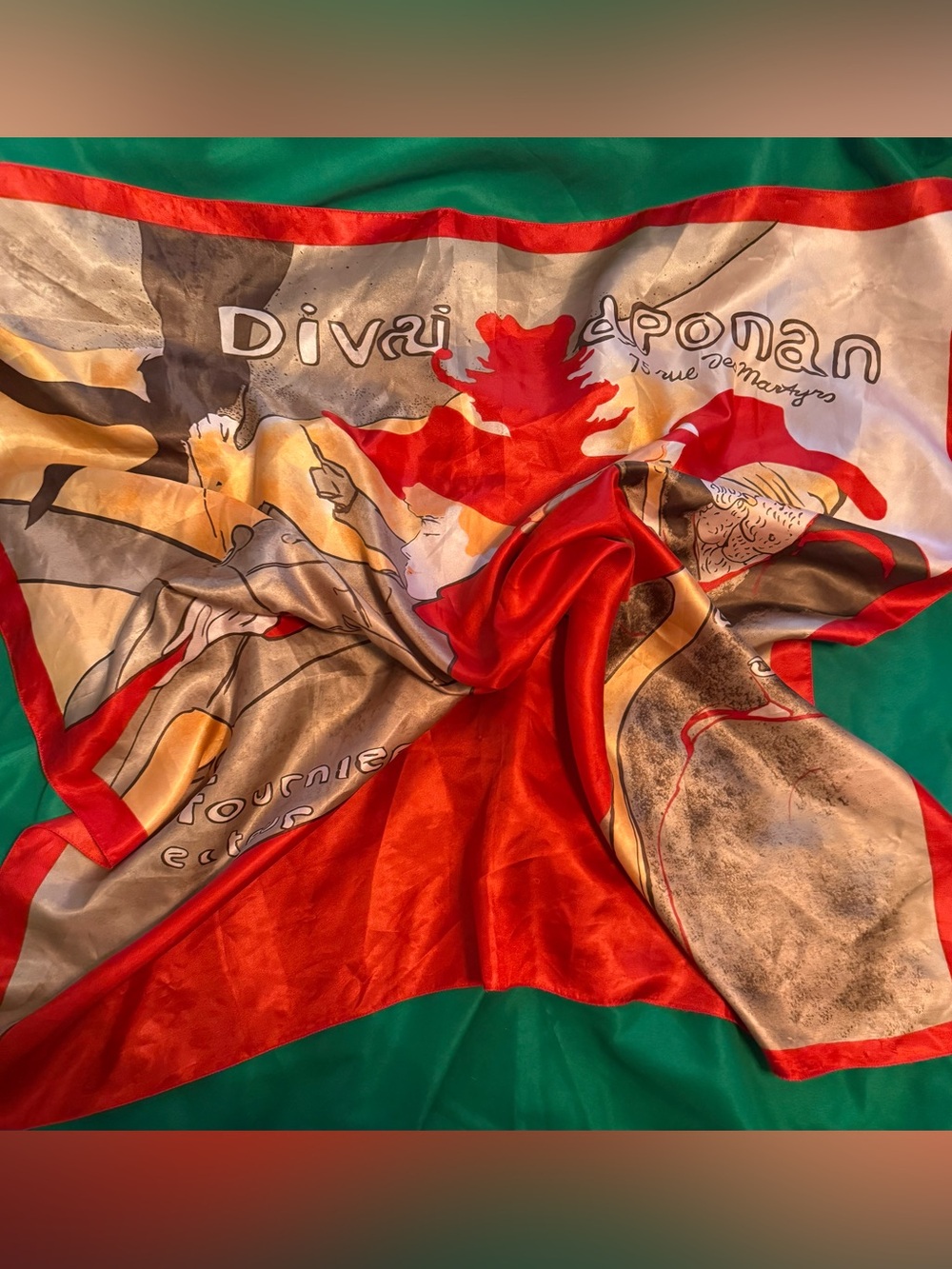 Graphic Satin Scarf with Red, Green and Cream Illustration moulin rouge